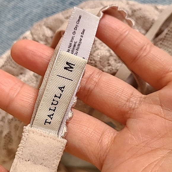 Aritzia Bralette - Picture 3 of 5